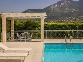 Ample house with private pool, garden & barbecue | Nature view - Image 5