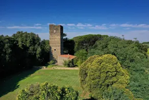 Château avec barbecue, piscine et jardin - Image 4
