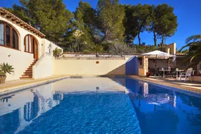 Ferienhaus mit Pool, Garten und Grill - Image 2