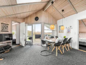 Family-oriented lovely holiday home with terrace & sauna - Image 4