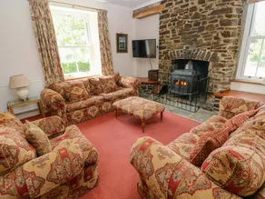 Cottage with barbecue & garden - Image 5