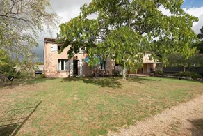 Cottage with garden & barbeque | Garden view - Image 2