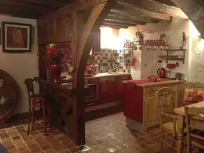 Comfortable house in Saint-Georges-sur-Baulche with terrace and garden - Image 4