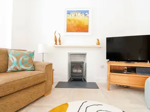 Child-friendly cottage with garden | Close to the beach | Dogs allowed - Image 5
