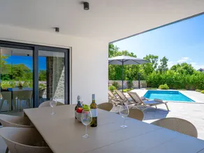 Casa con barbacoa, terraza y piscina privada | Vistas al mar - Image 3