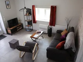 Peaceful house with air conditioning and Wi-Fi, pet-friendly - Image 5