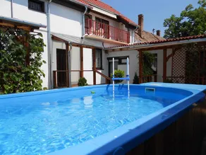 Fully equipped nice flat with garden, BBQ & heated pool - Image 2