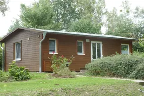 Bungalow with BBQ, terrace & garden - Image 2