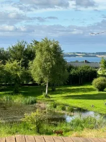 Family-oriented pleasant holiday home with terrace, garden & barbecue | Sea view | Good for workation | Pets allowed - Image 3