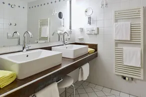Hotel Bayern Vital (DE Bad Reichenhall) - Linhard Claus - 500200 - Image 3