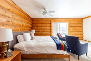 Cozy Secluded Log Cabin Retreat with Stunning Views, Luxury Comfort & Grill Deck in Sequim, Washington - Image 3