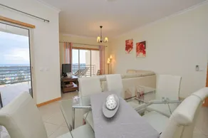 Appartement avec terrasse et piscine | Vue piscine - Image 5