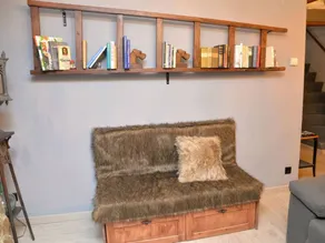 Apartment with terrace - Image 2