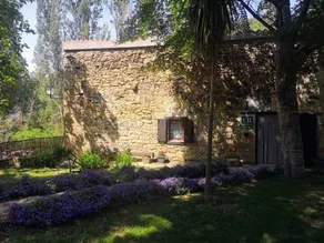 Casa vacacional con barbacoa, terraza y jardín | Vistas a la montaña - Image 5