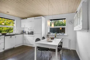 House with terrace & barbeque - Image 4