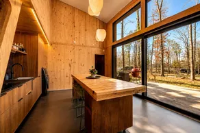 Contemporary Forest Hideaway with Stunning Glass Architecture in Tracy, Tennessee - Image 3