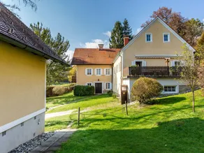 Holiday apartment with BBQ, garden & terrace - Image 2