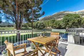 Apartment Pleasure 'Deluxe G Living 365' mit Bergblick, WLAN und Klimaanlage - Image 2