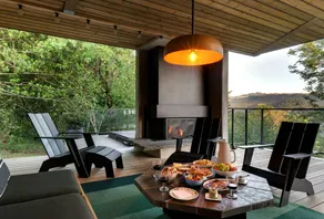 Contemporary mountain retreat with Sancy views - Image 2