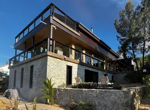 Family-oriented villa with barbecue, heated pool & garden | Mountain view | Good for workation - Image 2