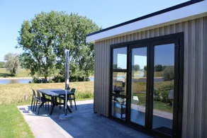 Holiday home with garden, terrace & pool - Image 2
