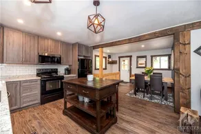 Cozy Lakeside Cottage with Fire Pit in Combermere, Ontario - Image 3