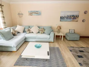 Cottage adapté aux familles avec jardin et terrasse | Vue plage - Image 5