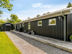 Family-friendly house with terrace & BBQ | Dogs allowed - Image 3
