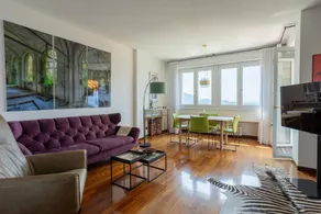 Holiday home with terrace & garden | City view - Image 3