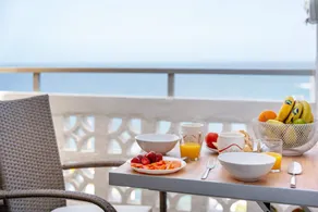 Ferienwohnung mit Terrasse und Pool | Strandblick - Image 3