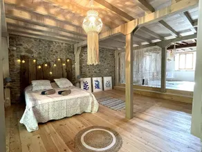 Gite with garden, terrace & pool - Image 3