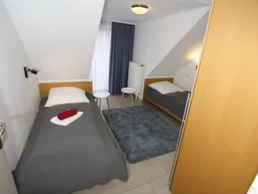 Familienorientierte Ferienwohnung mit Pool | Seeblick | Neben dem Strand - Image 4