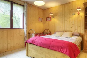 Gite with BBQ & garden - Image 3