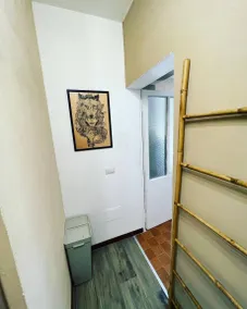 Dedicated room with terrace & garden - Image 4