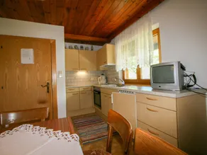 Nice apartment with garden - Image 4