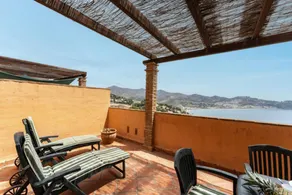 Farm with terrace & pool - Image 2