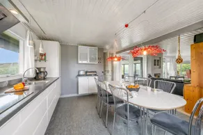 Fully equipped holiday home with terrace & sauna | Sea view | Close to the beach - Image 4