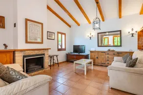 Fully equipped beautiful holiday home with private pool, terrace & garden | Garden view - Image 3