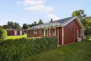 Bright cottage 300 m from the beach - Image 2