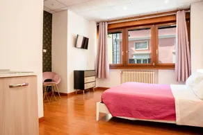 Holiday apartment | City view - Image 2