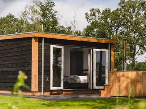 Luxury Panoramic Lodge with Jacuzzi - Image 5