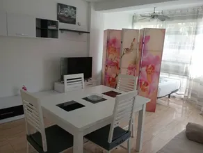 Family-friendly nice studio with pool | Close to the beach | Pet-friendly - Image 2