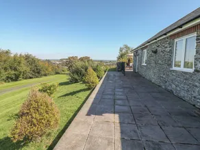 Family-oriented cottage with garden & terrace | Pet-friendly - Image 3