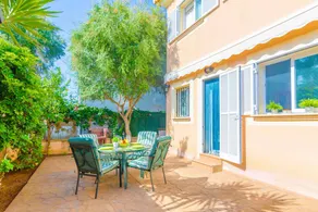 Chalet with terrace, barbecue & garden - Image 5