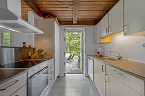 Fully equipped beautiful holiday home with terrace - Image 4