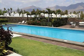 HC Luxury Celavella. Private Luxury Villa with Large Heated Pool and Sea Views - Image 4