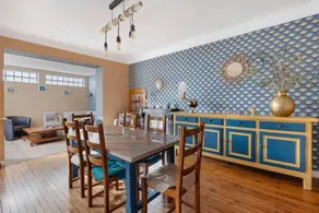 Agréable maison conviviale et familiale avec terrasse | Vue ville - Image 3