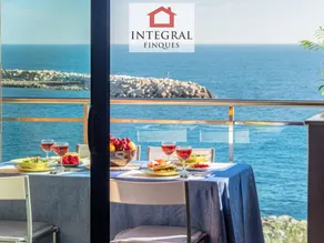 Seaside Apartment in Palamós, air conditioning, Wi-Fi, parking - Image 2