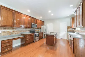 Spacious 4,700 Sq Ft Carmel Home: Designed for Extended Stays, Relocations & Groups, Pet Friendly - Image 3