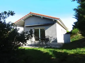 Holiday Home 'Gite pour 6 personnes dans parc du pilat' - Image 4